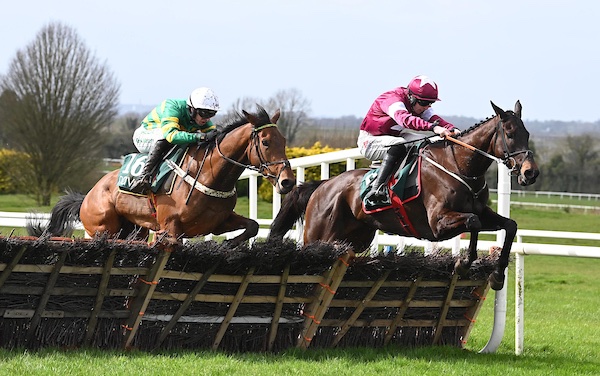 Great to see Rainbow Trail break his maiden tag @NavanRacecourse today under @jackkennedy15 Congratulations to his connections 📸 Healy Racing