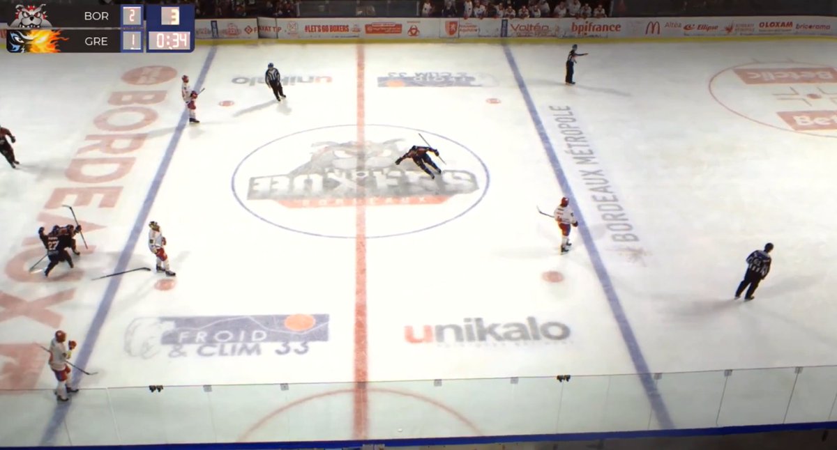 LigueMagnus's tweet photo. 😱 Les @BoxersBordeaux marquent le but de la victoire en cage vide !!! 3-1 à quelques secondes du terme du match !
@FANSEAT_FR
#SLMHockey #BORGRE https://t.co/n8DJenVYTH