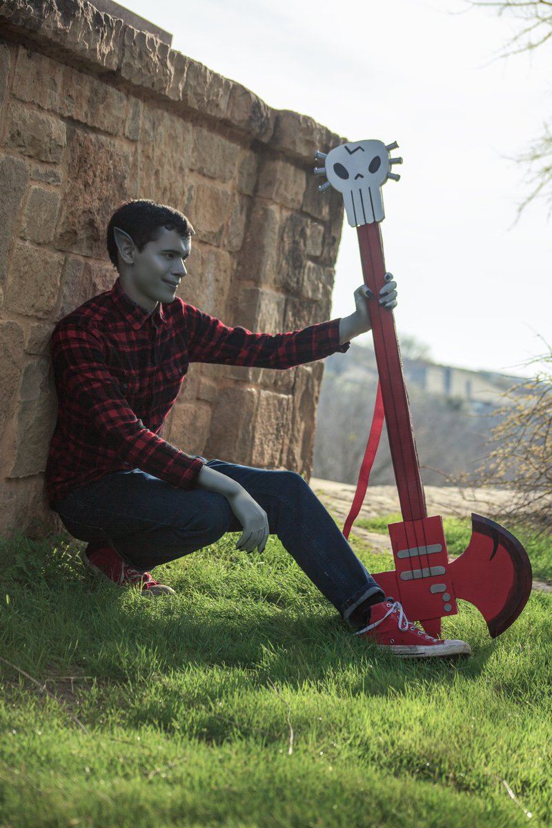 Oh hello there, I’m Marshall Lee and I am the Vampire King in the land of Oooo.

#adventuretime #marshalllee #marshalleecosplay #marshallleecosplayer #marshallleethevampireking #vampire #vampireking #cosplay #cosplayer #cosplays #cosplayers #fionnaandcake #adventuretimecosplay