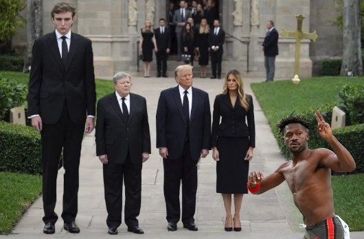 theearthstars's tweet image. #CTESPN #Blacker 
We got your back @AB84 🧨