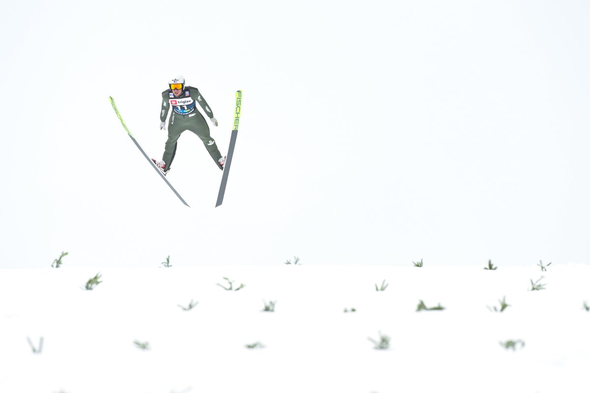 7th in the team event🚀

Great job to today, gentlemen👏 The season will wrap up tomorrow in Planica, as Erik will compete in the Individual HS240 Ski Flying World Cup.

Everybody tune in at 4:30am EST on skiandsnowboard.live to cheer on Erik🥳 #TeamUSA #weliveforit #SkiFlying