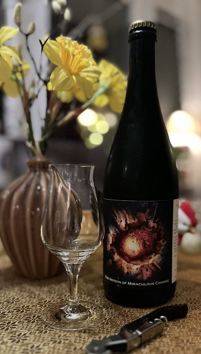 notklev's tweet image. @Kertelreiters perry ”The Notion of Miraculous Change” from 2022
Is a fruity perry with all the right flavors, a tiny acidity and a touch of tannins, in short, fantastic! Thx @BarMas this is what i needed tonight!