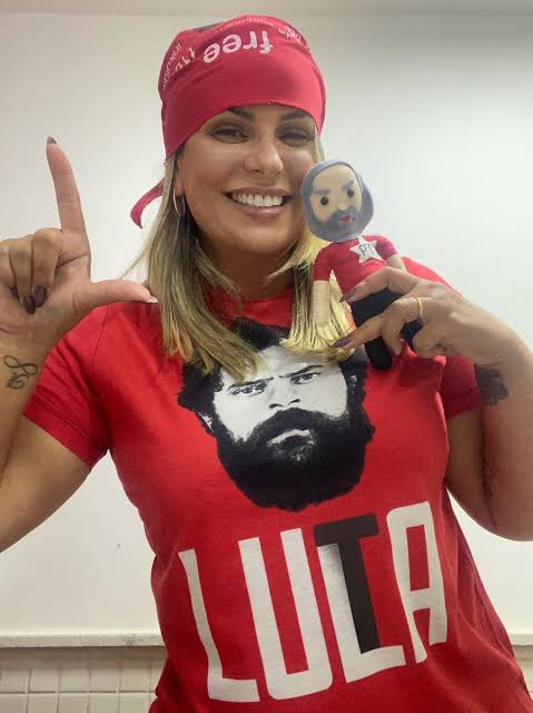 Divulguem este boneco aqui!

❤️

#lulapresidente