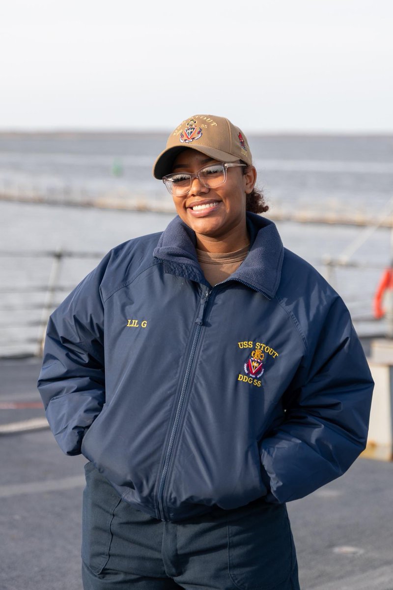 Meet Personnel Specialist 3rd Class Serenity Gooden from California! PS3 Gooden has been an amazing addition to Stout's Administrative Team, helping supporting all of our Sailors

USS STOUT (DDG 55)! @ussstout 

#WomensHistoryMonth
