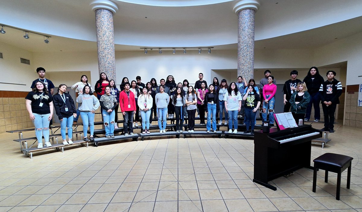 Congratulations to the RHS Choir for receiving the Sweepstakes Award at the Pre UIL event this past Friday!!! The Choir UIL contest is on April 4th, at Eastlake High School. Ranger Choir will take the stage at 1 pm! See you there!! #saddleup @vlara_82 @raynaynae @MEstrada_RHS