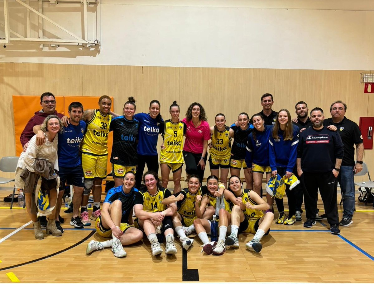 Liga femenina Challenge:
<a href="/LimaHortaBasket/">Lima Horta Bàsquet</a> 51 - Picken Claret 65. Victoria, tercera consecutiva, para mantener  la categoría a falta de tres jornadas. Lo de este equipo es increíble 💪#JueganEllasGanamosTodos #goPickenclaret #orgulloAmarillo