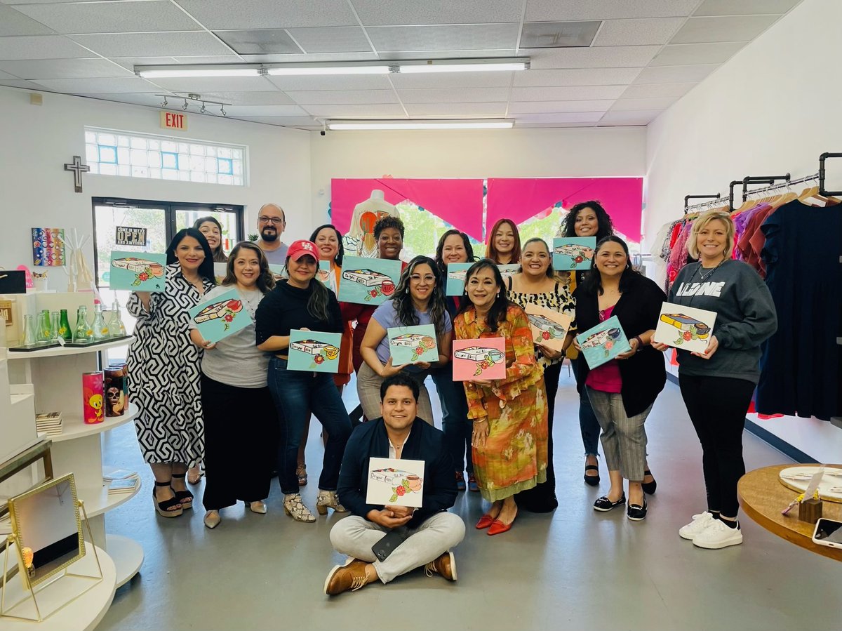 What better way to start your weekend then a painting party! @Only1sheleah shares her story and reminds us that “the rules are fake!” #DoYou. Thanks to Kismet Boutique for hosting.