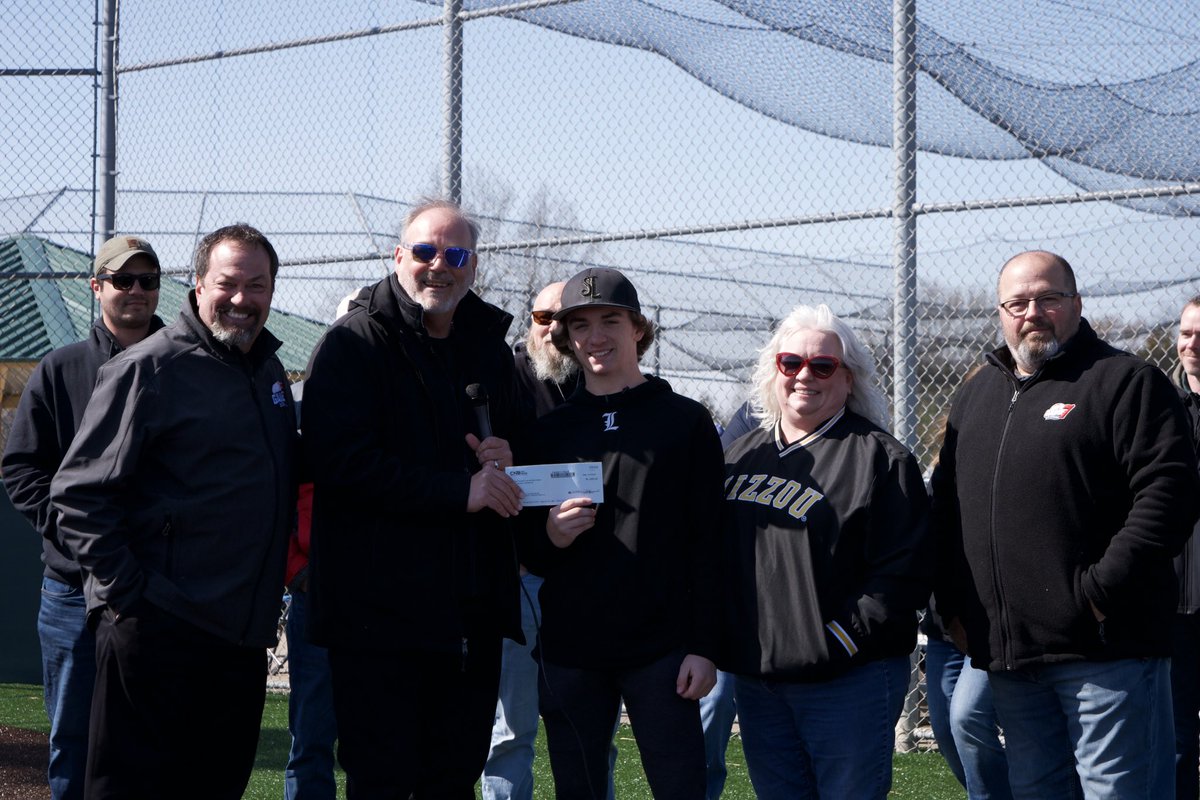 Youth Baseball Midwest tweet media