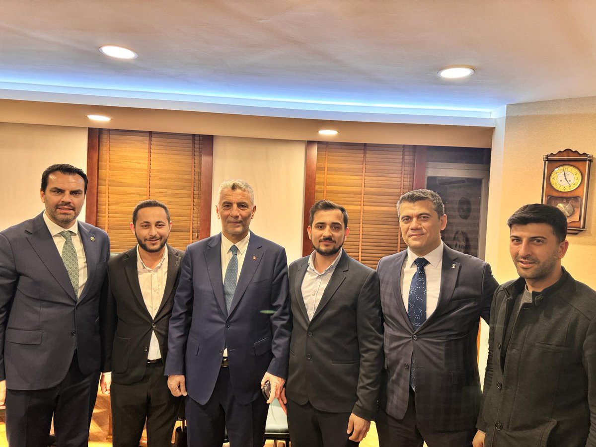 Günün anlam ve önemine 

#akgençlik 
<a href="/omerbolatTR/">Prof. Dr. Ömer Bolat</a> 
<a href="/eyupkadirinan/">Eyyüp Kadir İnan</a> 
<a href="/av_aligumus/">ALİ GÜMÜŞ</a> 
<a href="/CuneyttYuksell/">Cüneyt Yüksel</a> 
<a href="/GokhanDiktass/">Gökhan Diktaş</a> 
<a href="/oeyoruk/">Osman Ertuğrul YÖRÜK</a> 
<a href="/alibayramdogan/">Av. Ali Bayram DOĞAN 🇹🇷</a> 
<a href="/Ademifci8/">Adem Çifci</a> 
<a href="/mcetinkapakli59/">Mustafa Çetin</a> 
<a href="/MecitCogal/">Mecit Çoğal</a>