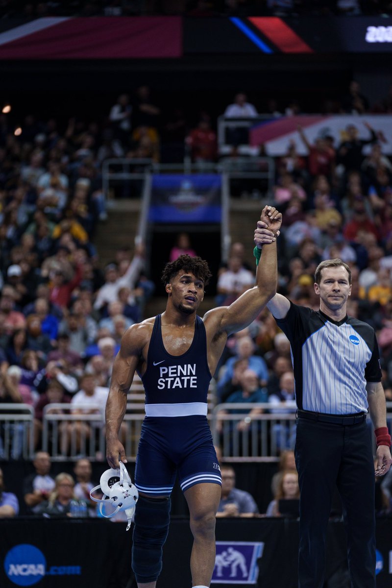 Carter Starocci tweet media