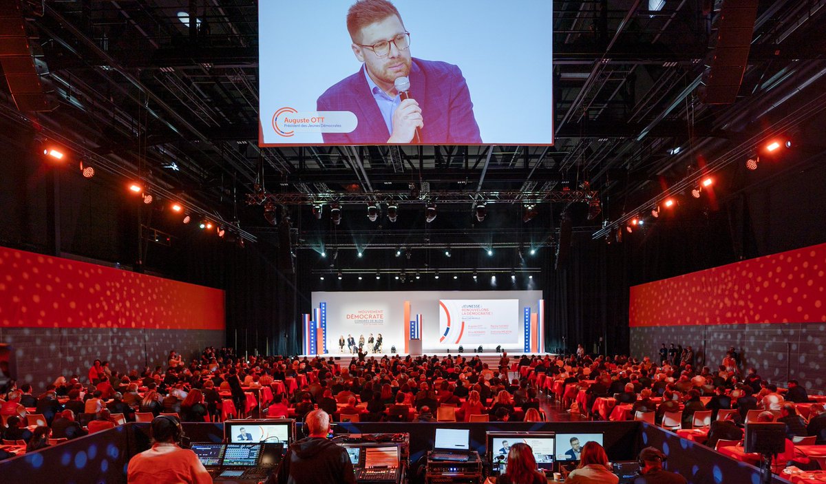 Quelle première journée ! 🔥 Merci aux (très) nombreux @J_Democrates présents, à nos partenaires, et aux équipes du @MoDem qui nous font vivre ces beaux moments de débats et de partage. #CongrèsMoDem