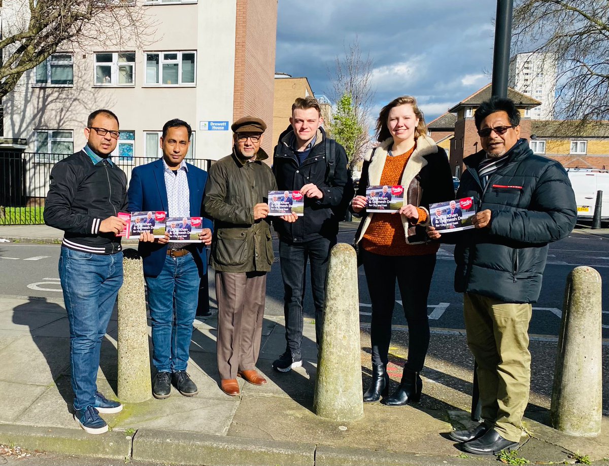 Out on #LabourDoorstep this sunny Saturday with @TH_Labour & @unmeshdesai Talking to residents of Island Gardens, Canary Wharf & Whitechapel. Conversations ranging from Lutfur Rahman’s Council Tax broken promise to increase in Council tenants rent. Strong support for @SadiqKhan