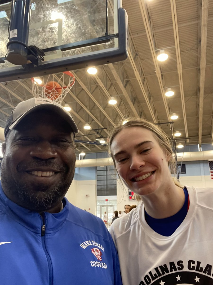 CoachWilliams06's tweet photo. Congrats to Audra Hillman! NC/SC Game https://t.co/fE4OpQtmUE