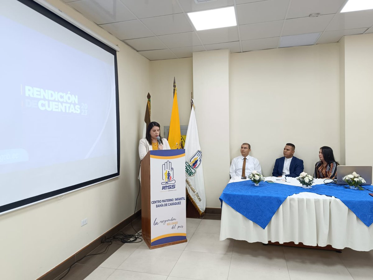 IESS_Manabi's tweet photo. El Centro de Salud C Materno Infantil y Emergencias Bahía realizó la deliberación pública de #RendicióndeCuentasIESS2023, donde socializó el cumplimiento de la ejecución presupuestaria📊 y logros institucionales🏥.

Los asistentes evaluaron la gestión y realizaron preguntas📝. https://t.co/ZHbiVjLGqh