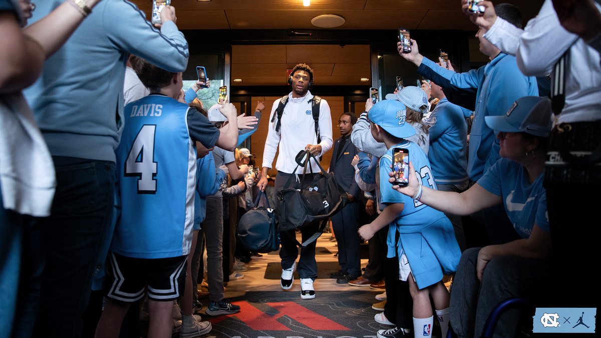 Carolina Basketball tweet media