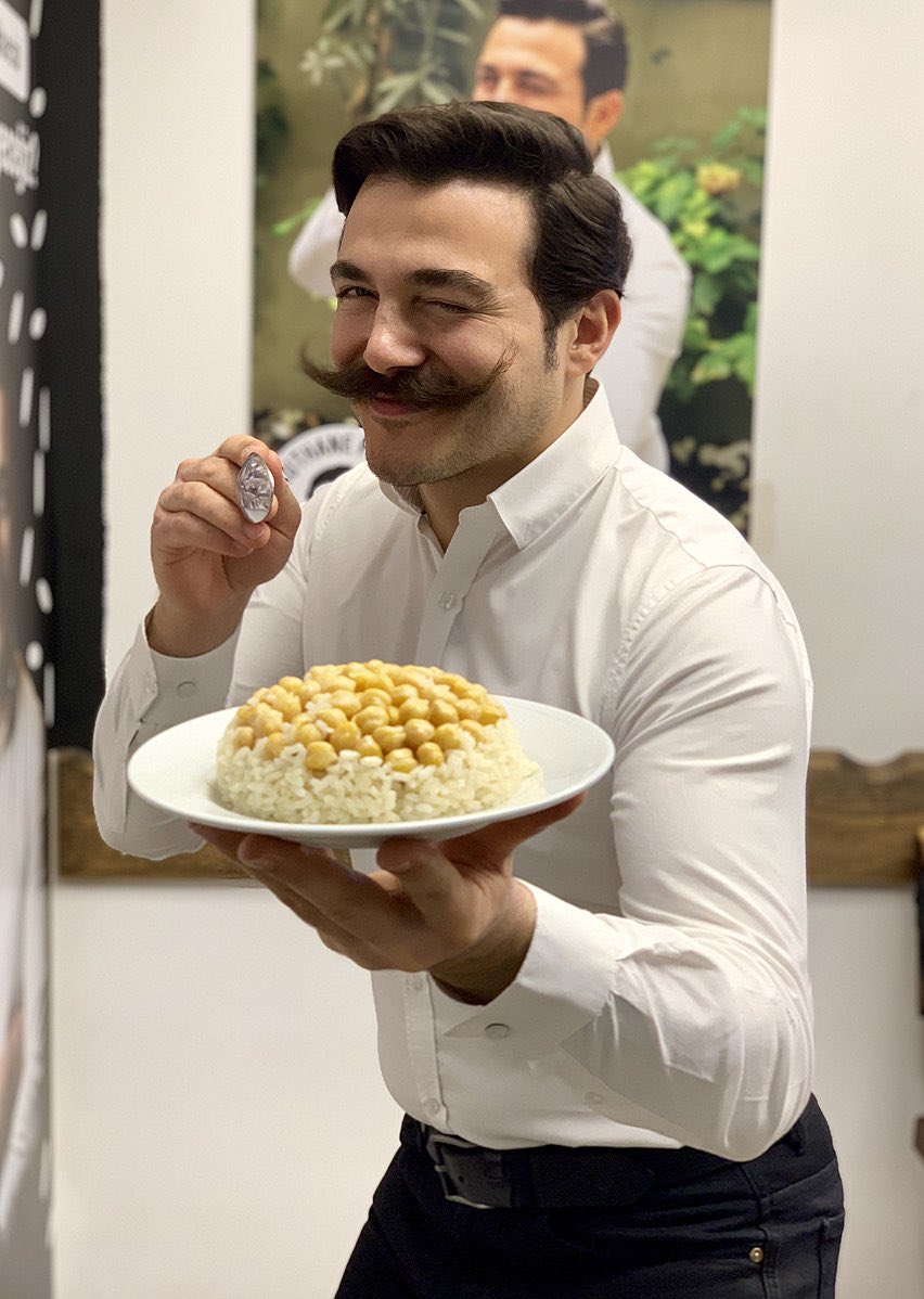 Herhangi bir beyaz yakalı çalışanın 2023 ylında Baruthane Pilavcısı’ndan daha çok vergi ödediğini biliyor muydunuz?