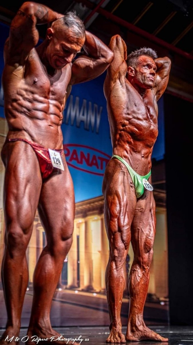 Bodyrichesse's tweet photo. #fitness  #sante #Competition #France #seche #definition #Cardio https://t.co/tcoz7Dn8Y0