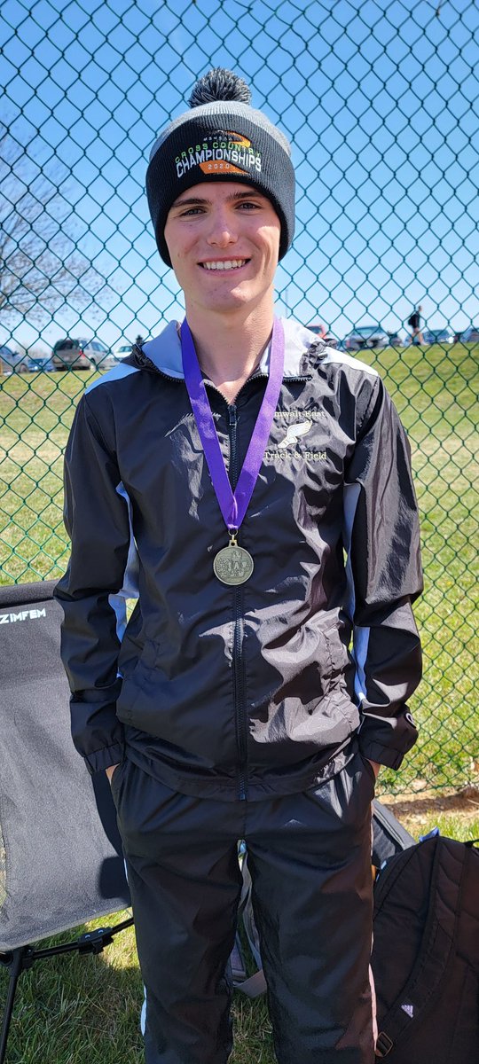 Jaguar Invitational: Ben Hoette had a day. 2 big PRs. 9 sec PR in the 800 (2:17) followed by a 15 sec PR in the 3200 (10:57).  
Dan McClellan with a 1 second PR in the mile (4:56.52).  
Tyler Anderson wins gold in the mile with a 4:26.95 just 4 secs off his personal best.