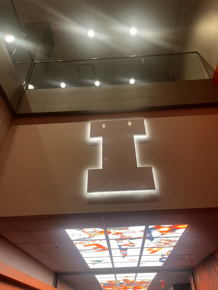 Dante Banks tweet media