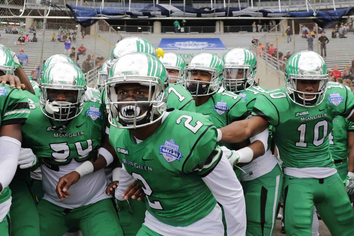 #AGTG After a great Junior Day and conversation with @realdpayne I am blessed to receive my first D1 offer from The University of North Texas! @TrustMyEyesO @MeanGreenFB @JasonMartinezz @FlightSkillz @TxThreat7v7 @CoachJackson84 @FriscoMemo_FB @techjohnsondog @daDBwhisperer