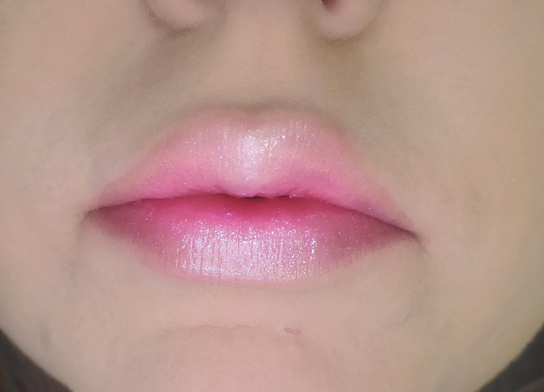 Strawberry Moon 🍓🌙 #lipgloss #makeup #makeupartist #shopsmall #SmallBusinesSaturday