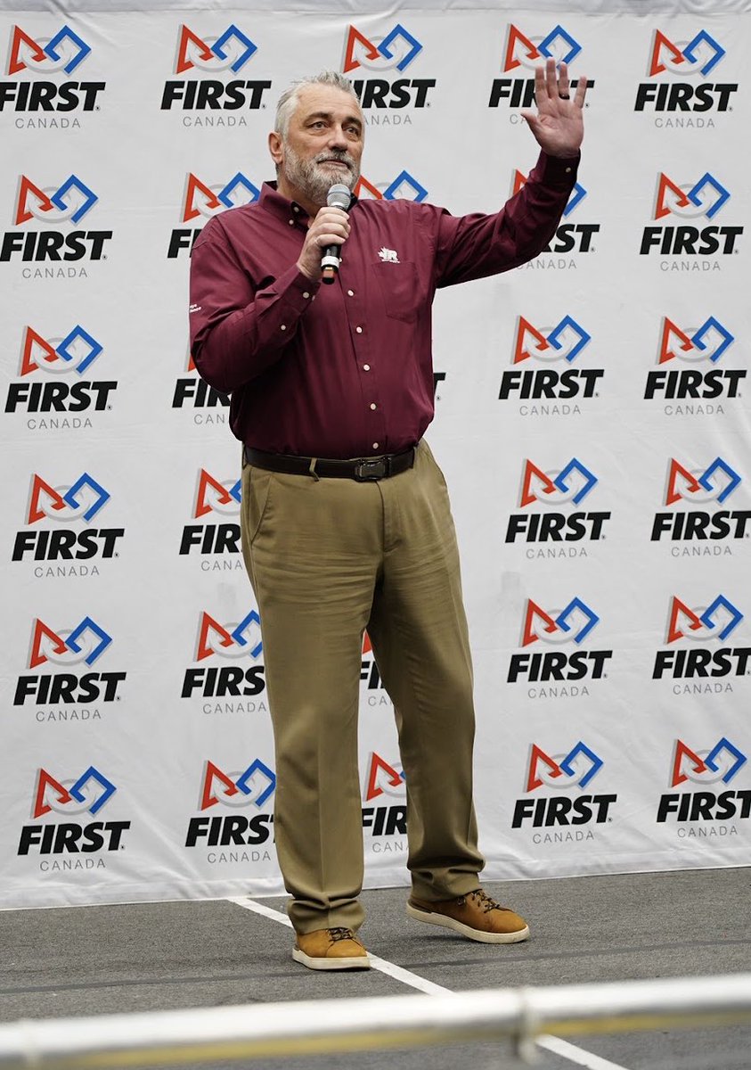 CANFIRST's tweet image. Opening ceremonies at the 2024 North Bay FRC Event! Thank you Dr. Kevin Wamsley President of @NipissingU, Paul Healy President of Redpath Americas #RedpathMining, the Honourable @AnthonyRota, North Bay Mayor Peter Chirico and FIRST Team 5672