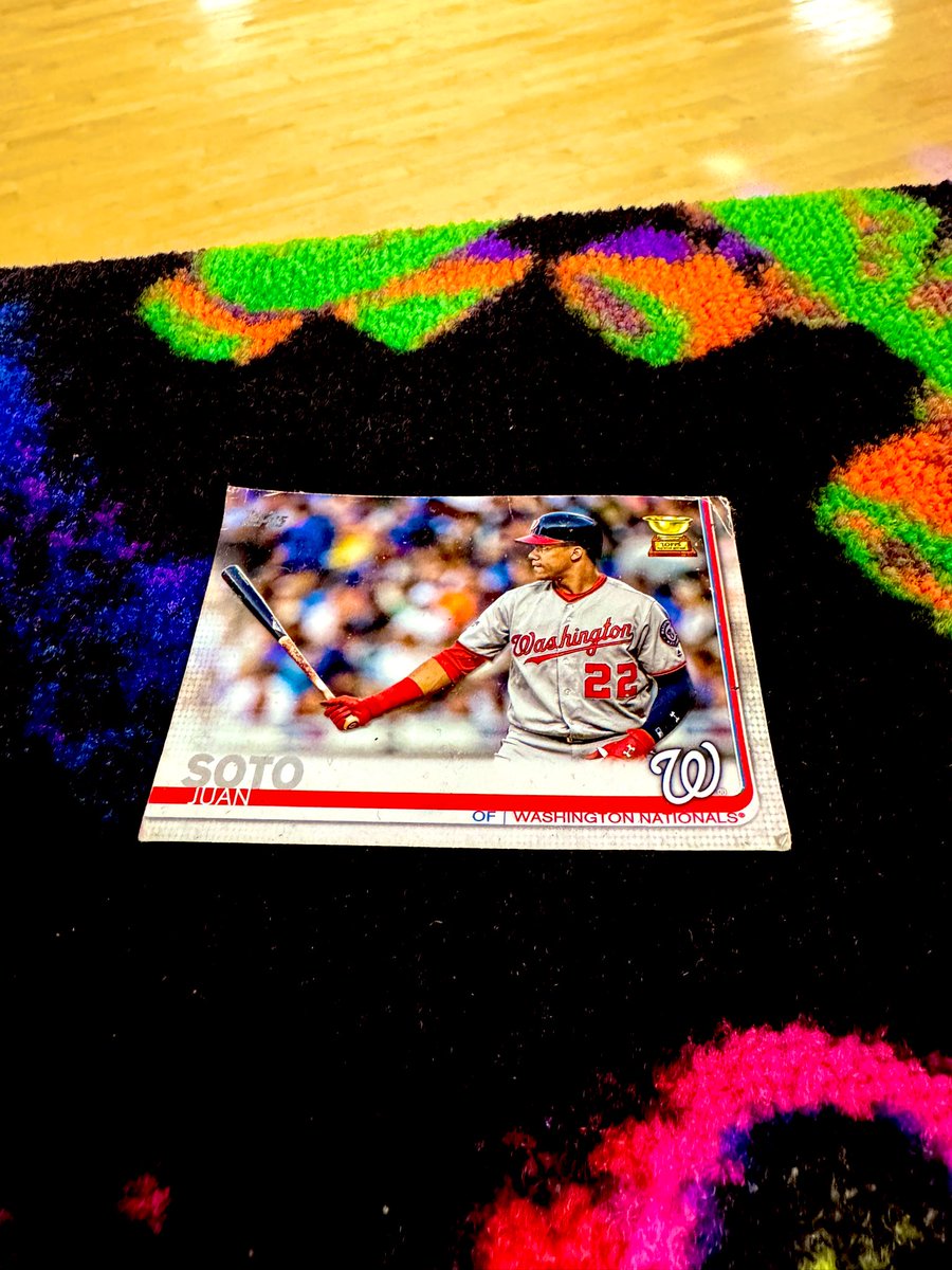 biggsdaddycool's tweet image. The #WalletCard makes an appearance at the roller skating rink for a birthday party for my niece. 

#TheHobby