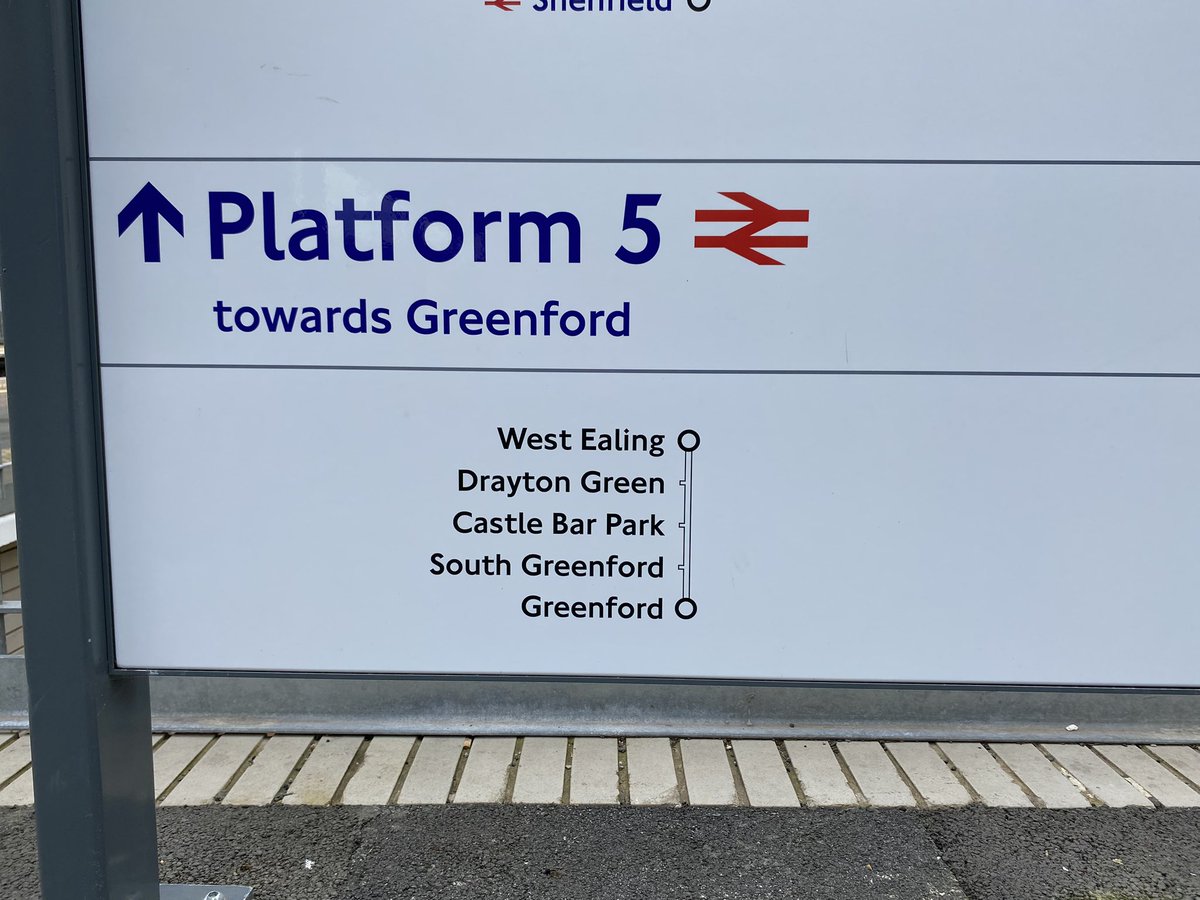 Another fab #LittleAdventure today, this time on a <a href="/GWRHelp/">GWR</a> train.  We ticked off another branch line by travelling a whole 3 miles from West Ealing to Greenford (and back again)!