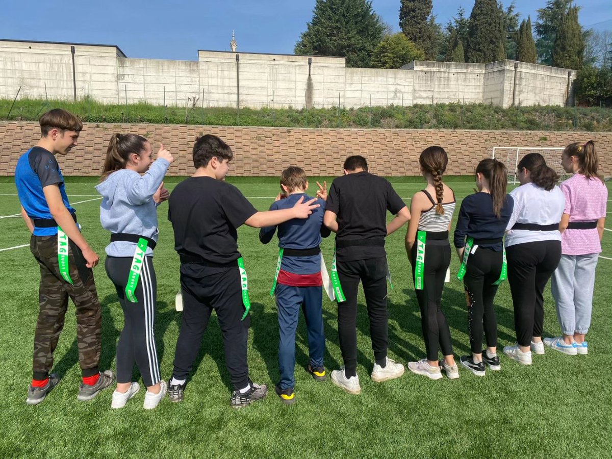 IBinissalem's tweet photo. Els alumnes del projecte Erasmus+ a Itàlia ja són a casa i han tornat amb la maleta plena de bons records. 

#ErasmusIESB #erasmusplus @sepie_gob #IESBinissalem https://t.co/I5fMzVjO70