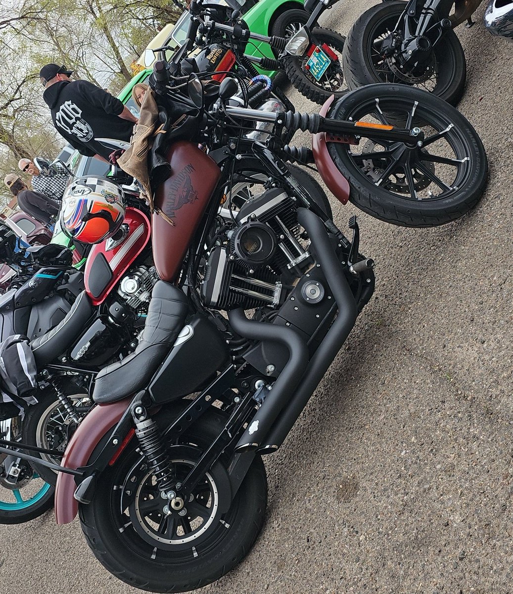 I went on a little ride this afternoon. It was fun 🥰
#HarleyDavidson #Harley #Sportster #Sporty #Iron883 #ILoveIt #WomenWhoRide #WomanRider