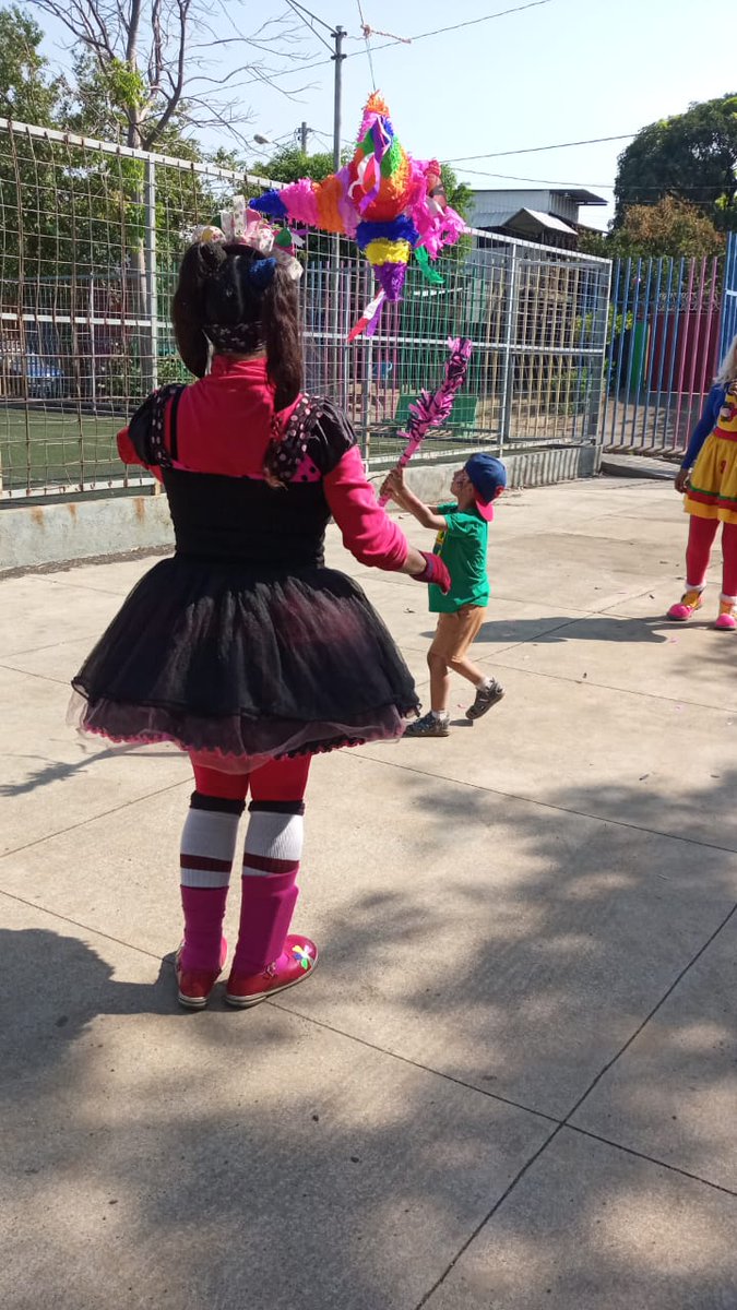la_moralimpia's tweet photo. Gobierno de #Nicaragua realiza actividades de recreación y esparcimiento con familias del Reparto Cuadra en el Parque Manuel de Jesús Rivera "La Mascota" #VeranoAlegríaFamilia @Comandant3Perro @dongrez2 @corpav_m https://t.co/hyWSGcvRdl