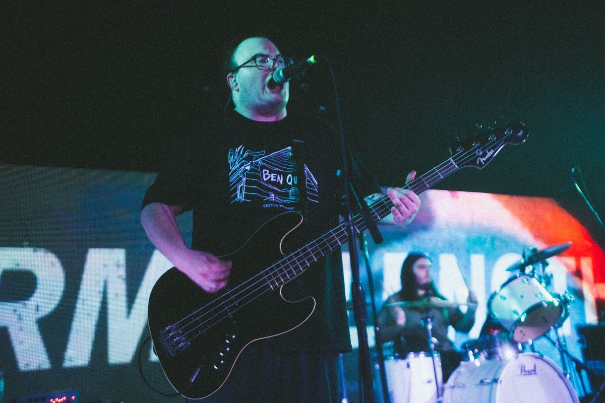 arm’s length tweet media