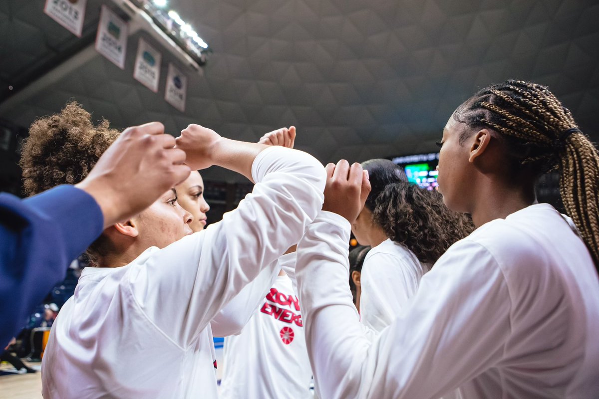 Final: Arizona 69, Syracuse 74

Thank you so much for your support all year, Wildcat Nation ❤️💙

#MadeForIt x #LeaveALegacy