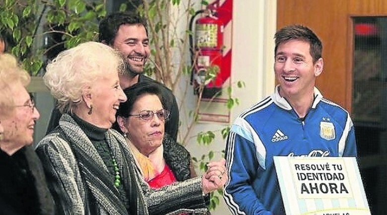 Y que no salgan los boluditos a tratar de llevar para su arreo a un ídolo que no les pertenece.