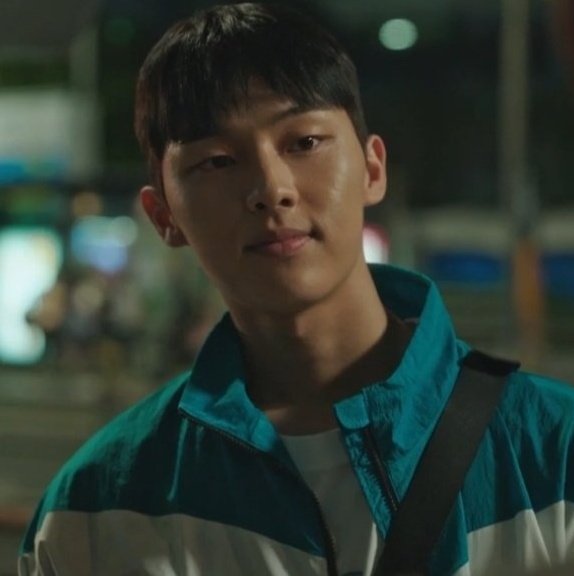 sebasathie's tweet image. I’ll look after…                                    you. 

#AtADistanceSpringIsGreen
#WeakHeroClass1