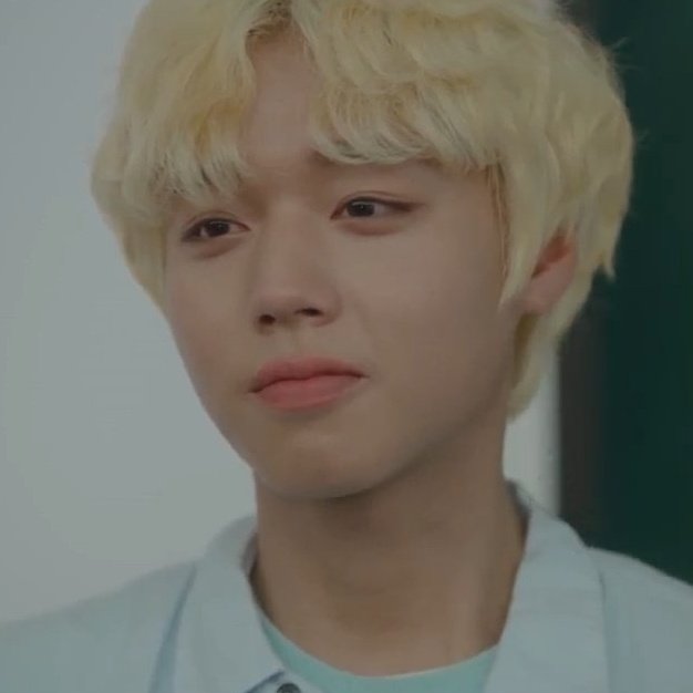 sebasathie's tweet image. I’ll look after…                                    you. 

#AtADistanceSpringIsGreen
#WeakHeroClass1