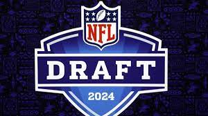 I had the privilege of drafting for the @RamsNFL in this week's #T2TcommunityMockDraft. Tell me how I did #Ramsfans #Ramily #Rams 
1.19- Nate Wiggins, CB, Clemson
2.20 (52nd)- Bralen Trice, Edge, Washington
3.19 (83rd)- Jonathon Brooks, RB, Texas
3.35 (99th)- Cole Bishop, S, Utah