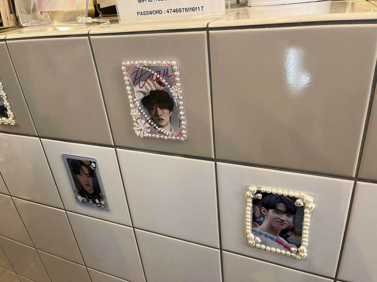 manao_0828's tweet photo. ヨウォンBDカフェ 愛が詰まっててどこ見ても素敵なヨウォンでいっぱいで最高でした 行けて嬉しかった🌸✨️
#happy_yeooneday2024
@NAMUCafe000
@yeooneday2024
#YEOONE #여원 #PENTAGON #펜타곤 https://t.co/vK7fhlN25a