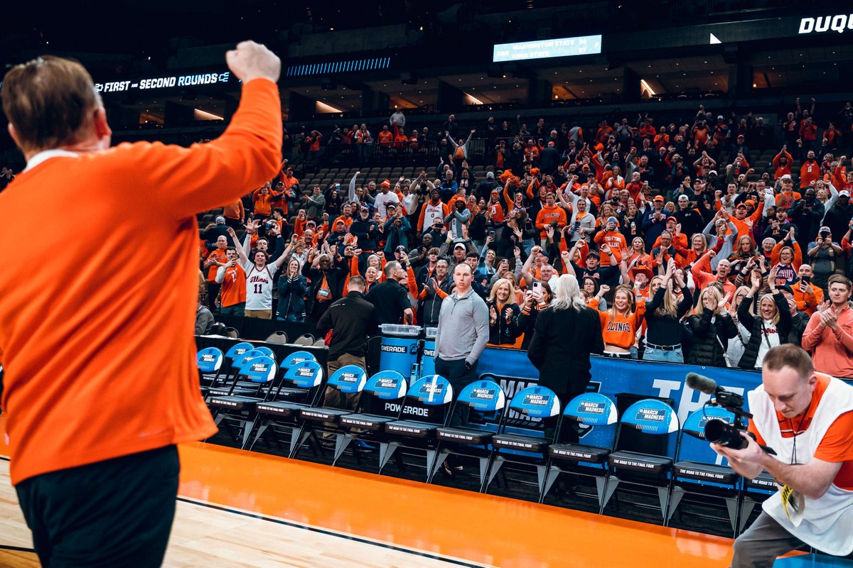 Way to keep it rolling, @illinimbb 🔸🔹 #Illini // #HTTO