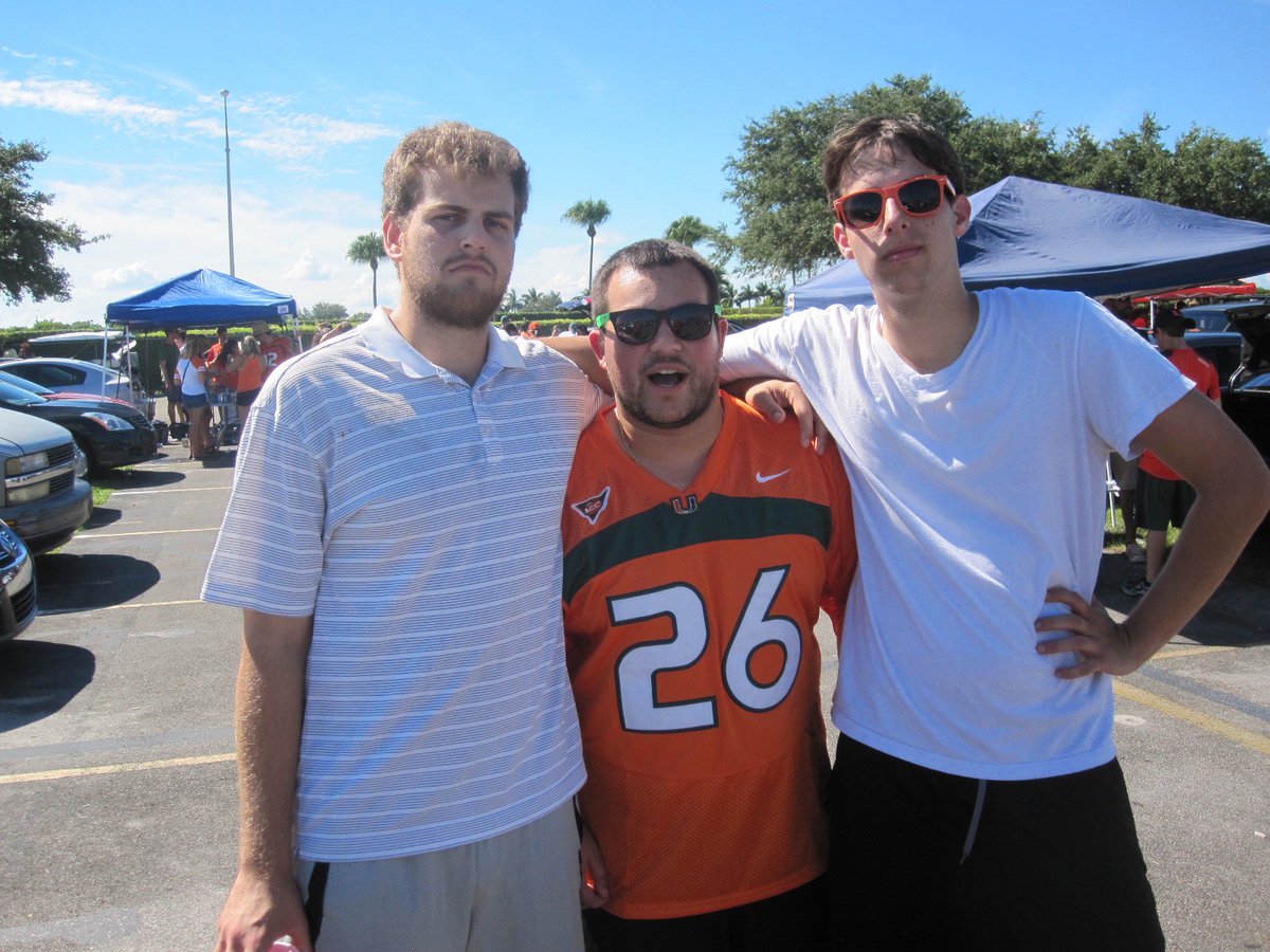 UM_Trap's tweet photo. https://t.co/iKMCeFnOjV