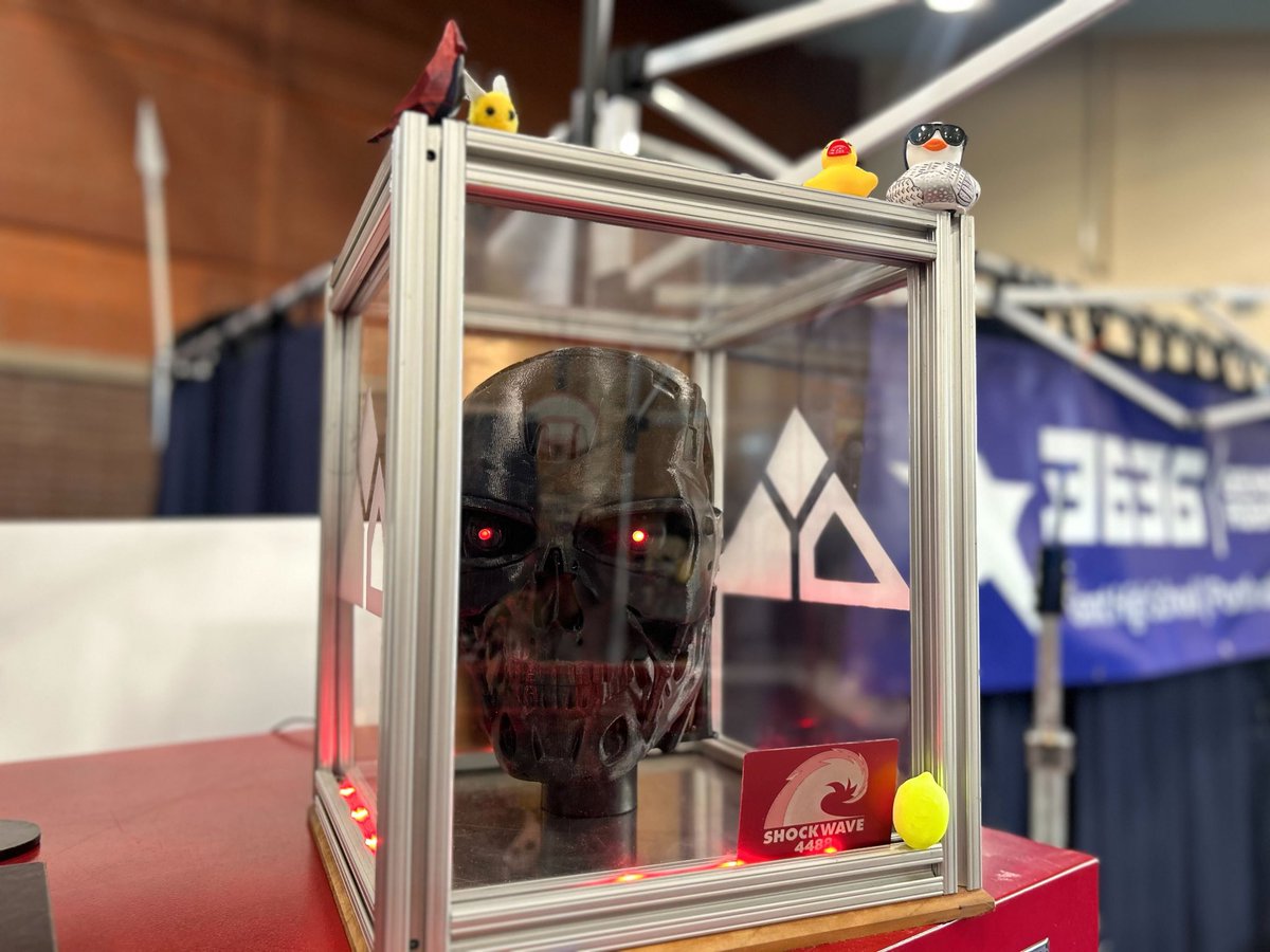 Skynet_Robotics's tweet image. Day two at Willsonville!!!