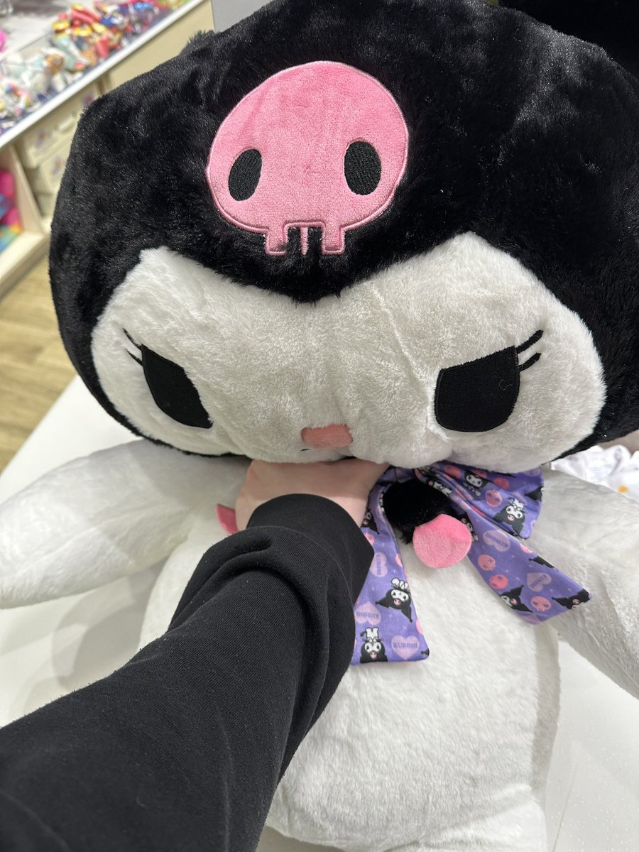 SC3NEDAD's tweet photo. kuromi https://t.co/Zwqcp8pO4E