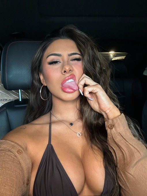 Like for the first comment for the second 👀 https://t.co/1hx1AjnA1E<a href="/tag/nnn"class="tags"><span>#nnn</span></a>