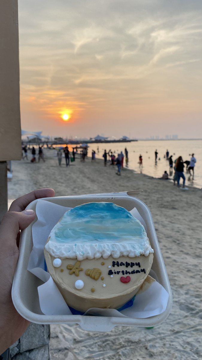 10Agun's tweet photo. Wish u all the best @monolog_caa ❤️ https://t.co/mpJh7zOYPW