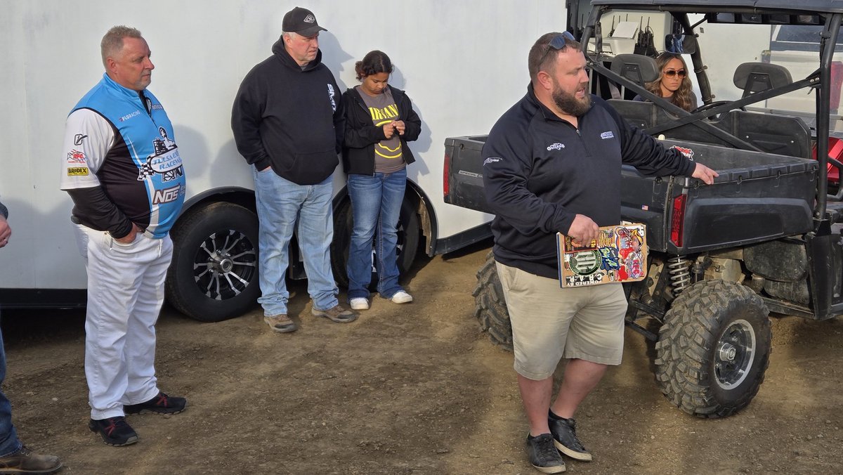 Driver’s Meeting is underway at <a href="/CreekSpeedway/">CreekSpeedway</a>.