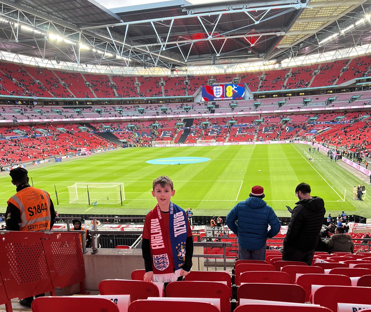 ample_4's tweet image. Wembley for the boys 1st England game  ⚽️
