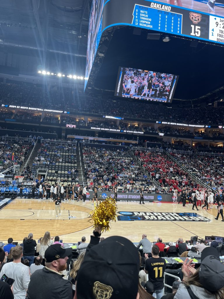 Round 2 for <a href="/OaklandMBB/">Oakland Men's Basketball</a> and <a href="/BobbyNaubert/">Bobby Naubert</a>