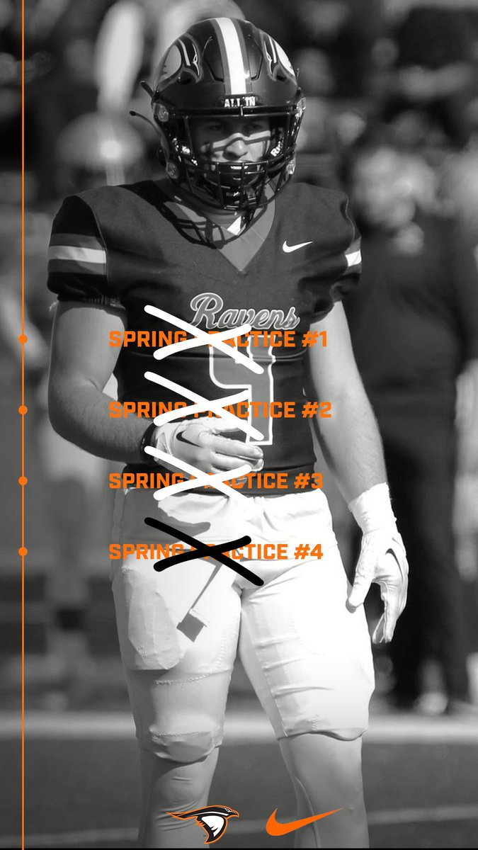 AUFootball__'s tweet photo. Spring Practice #4 is in the 📚

#TheRavenWay https://t.co/DLeP71QuBD