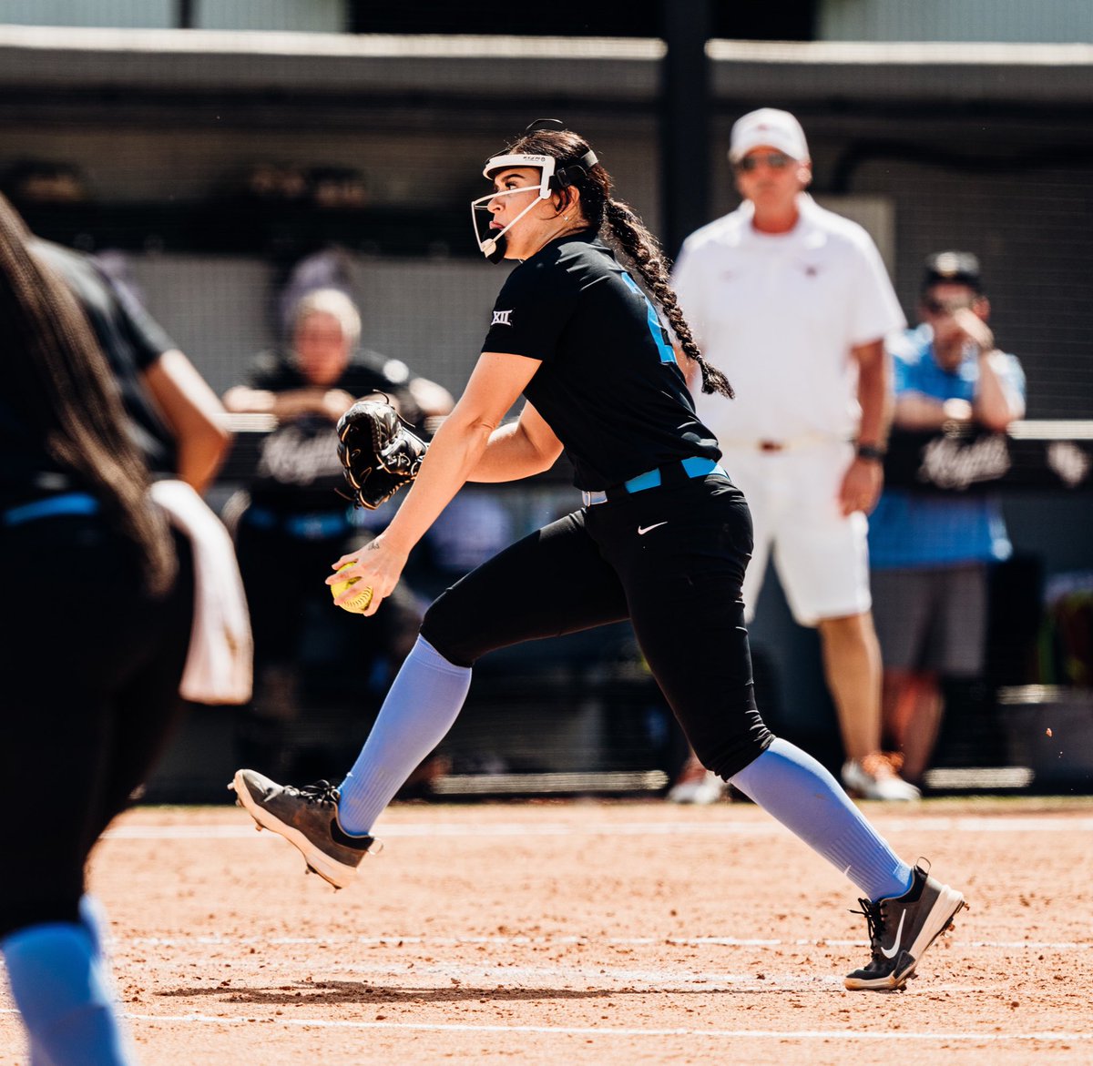 UCF_Softball's tweet photo. Just one hit in a pair of scoreless frames out of the ‘pen for @avajustman15 today 😮‍💨 https://t.co/jpiktCKyRe