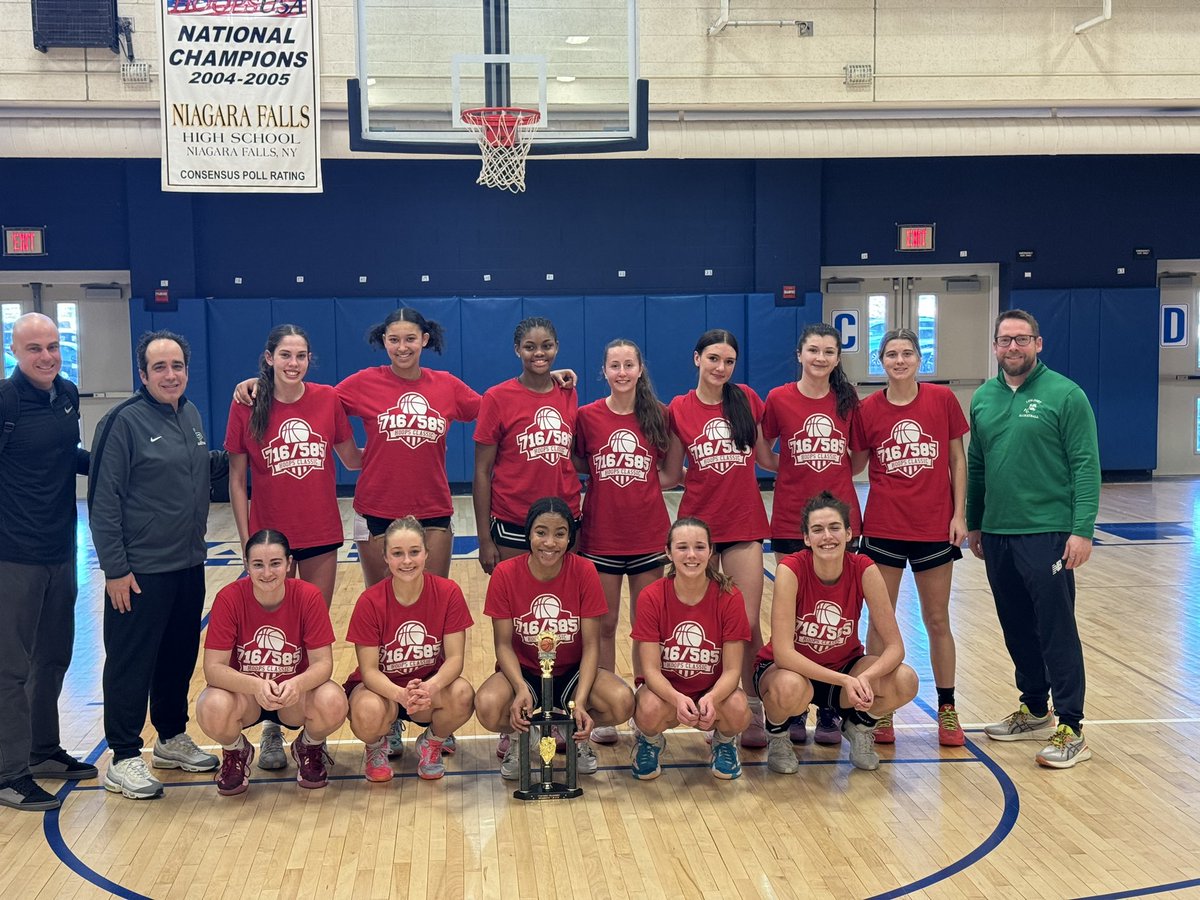 LP_WBB's tweet image. Unbelievable the talent on this team! Congrats 716 squad! Way to represent with a 76-38 win over 585! Played great team basketball! @GNN_Sports_ @ByJoeKraus @bufnewspreptalk
